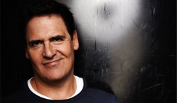 Từ nghèo khó thành tỷ phú chơi ngông nổi tiếng