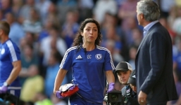 Mourinho để ngỏ khả năng bác sĩ Eva Carneiro trở lại Chelsea