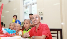 Bí quyết chiến thắng căn bệnh ung thư của nghệ sĩ Hán Văn Tình