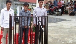 Mua thuốc phiện để chữa bệnh cho bò