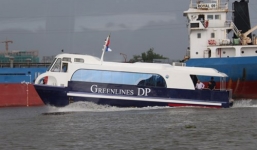 Tàu cao tốc triệu đô do Việt Nam chế tạo sắp đi vào hoạt động