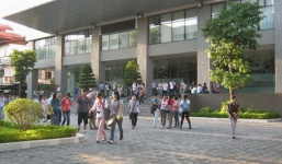 Dự kiến mức điểm an toàn nộp hồ sơ xét tuyển ĐH Ngoại thương