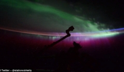 Video: NASA bắt được cảnh cực quang tuyệt đẹp cách trái đất 400 km