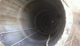 Rơi xuống giếng sâu 15m, một người tử vong