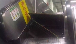 TQ: Thang cuốn bung nắp, hành khách hoảng loạn bỏ chạy