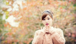 Nhan sắc 'nữ thần McDonald' khiến cư dân mạng thế giới phát sốt