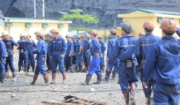 Quảng Ninh: Bục túi nước đường lò, 200 người dốc sức cứu hộ