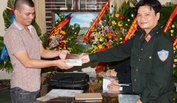 Hà Nội: Người đàn ông được trả lại 600 triệu sau khi bị mất