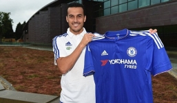 Pedro chính thức ký hợp đồng 4 năm với Chelsea