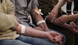 IS dùng chiến binh nhiễm HIV làm bom liều chết