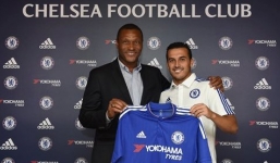 Đến Chelsea, Pedro cứu đội bóng cũ khỏi giải thể