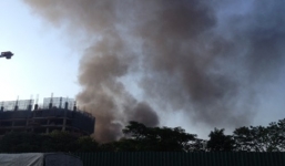 Hà Nội: Cháy lớn tại xưởng gỗ, người dân hoảng loạn bỏ chạy