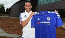 Pedro mặc số áo cũ của Hazard ở Chelsea