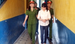 Thuê người đóng giả mẹ để bán nhà