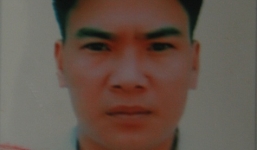 Gây tai nạn liên hoàn, ôm hai túi ngà voi bỏ trốn