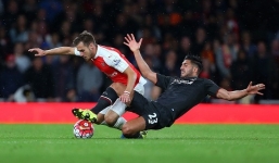 Arsenal chia điểm kịch tính với Liverpool trên sân nhà