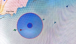 Video: Khẩn trương tìm kiếm 7 thuyền viên mất tích ở Bình Thuận