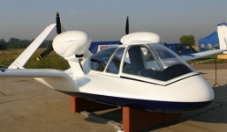 Cận cảnh máy bay trinh sát/tấn công không người lái Chirok 'siêu độc' của Nga