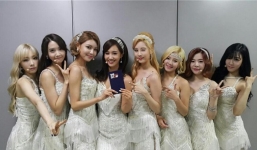 Nhóm SNSD gặp tai nạn giao thông ngay trước giờ diễn