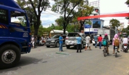 Đang điều tra vụ 4 ô tô tông vào nhau liên hoàn