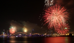 Những địa điểm bắn pháo hoa tại Hà Nội, Đà Nẵng, TP HCM