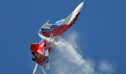 Màn biểu diễn đỉnh cao của tiêm kích MiG-29 OVT