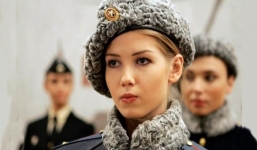 Đo độ xinh đẹp nữ quân nhân các quốc gia trên thế giới