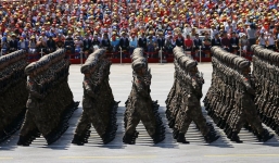 Trung Quốc tuyên bố cắt giảm 300.000 quân nhân