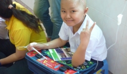  Lễ khai giảng đặc biệt cho các thiên thần tại BV Ung Bướu