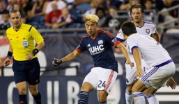 Lee Nguyễn giúp New England đánh bại đội bóng của Kaka