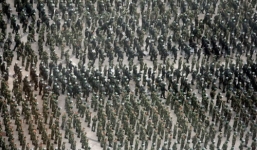 Đâu là lý do thực sự khiến Trung Quốc cắt giảm 300.000 quân?