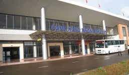 Hành khách mang 5 gói bột nghi thuốc nổ lên máy bay