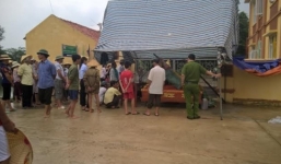 Chết do tai nạn trong đêm, người nhà mang xác đến UB xã ‘bắt đền'