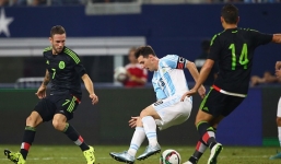 Video: Messi may mắn thoát gẫy chân ở trận gặp Mexico