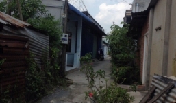 Bắt quả tang gần chục nam nữ thanh niên đang 'say' hàng đá