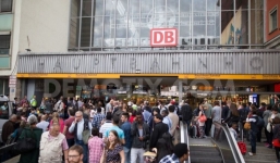 Nhà ga trung tâm của Đức đóng  cửa vì nghi đặt thuốc nổ