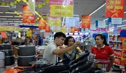 Mất lòng tin khi tiểu thương khuyến mãi ngược đời