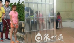 Bé gái 2 tuổi tử vong vì mẹ ném xuống sông 