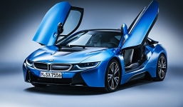 Đại gia Việt rộ mốt chơi siêu xe BMW i8