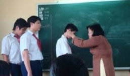 Cô giáo véo tai, học sinh phải nhập viện khâu 2 mũi