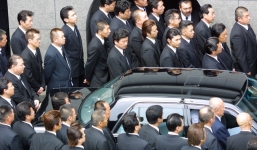 Sự thật về nhóm mafia khiến cả Nhật Bản khiếp đảm (P2)