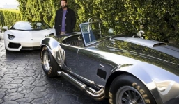 Khoe siêu xe, 'ông hoàng' Instagram bị trộm 'ghé thăm'