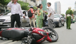 Bạn nên làm gì khi xảy ra tai nạn xe máy?