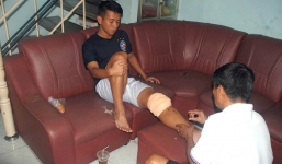 Chấn thương phức tạp, Anh Khoa có thể phải giải nghệ sớm?