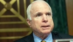McCain: Mỹ nên giám sát trước tuyên bố của TQ trên Biển Đông