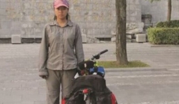 Nữ sinh đạp xe 23 ngày để đến trường nhập học