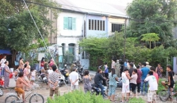 Phát hiện thi thể cụ bà trong căn nhà khóa trái