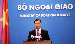 Việt Nam xác minh thông tin Trung Quốc xây thêm đường băng ở Trường Sa