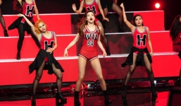 Lần trở lại nhiều 'tai tiếng' của Hồ Ngọc Hà trong đêm chung kết The Voice