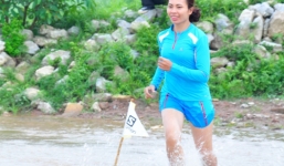 Trang Hạ thử sức giải marathon đường núi khắc nghiệt nhất Châu Á